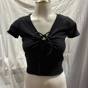 Hollister Black Tie-Front Crop Top